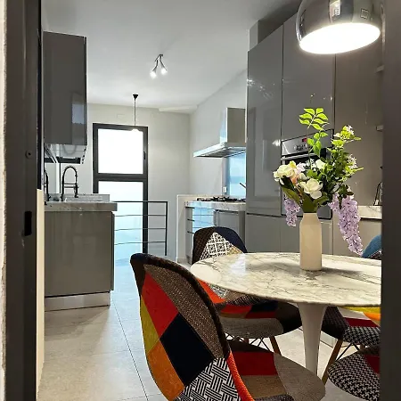 The Art Luxury Apartment