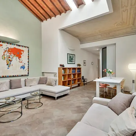 The Art Luxury Apartment *